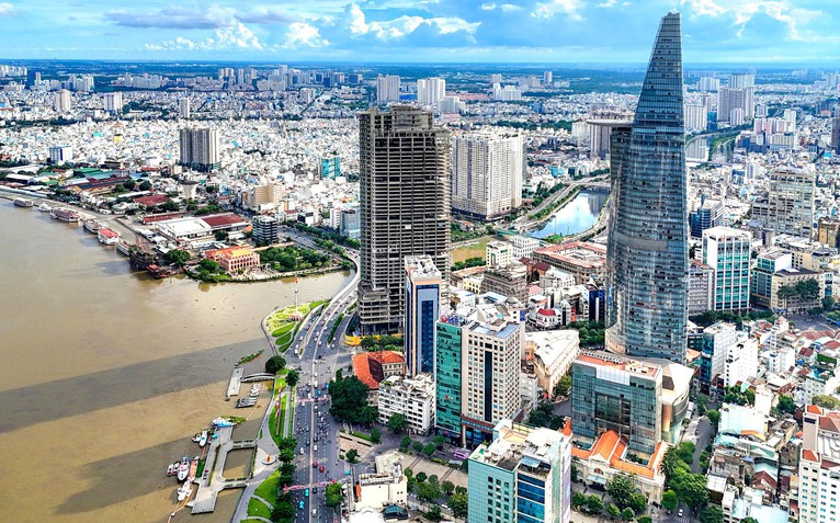 Tin tức sáng 17-9: TP.HCM đặt mục tiêu tăng trưởng 2026 từ 10%; Đề xuất không gọi điện quảng cáo sau 17h
