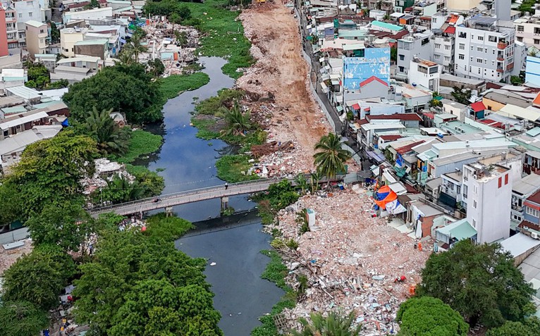 TP.HCM công bố 7 nơi đổ bùn nạo vét, thêm chỗ nhận chìm ngoài biển Vũng Tàu 13,6 triệu m³