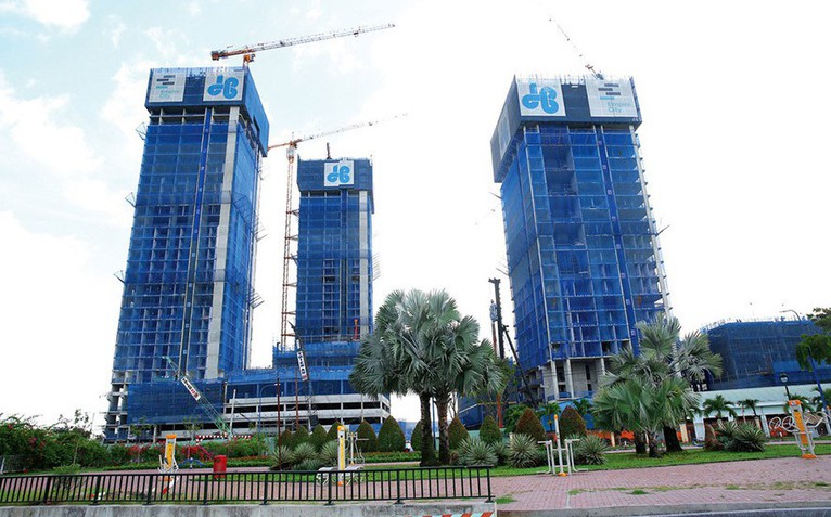 Công ty xây dựng Hòa Bình bán dự án ở Khu công nghệ cao, nửa năm lãi 50 tỉ đồng
