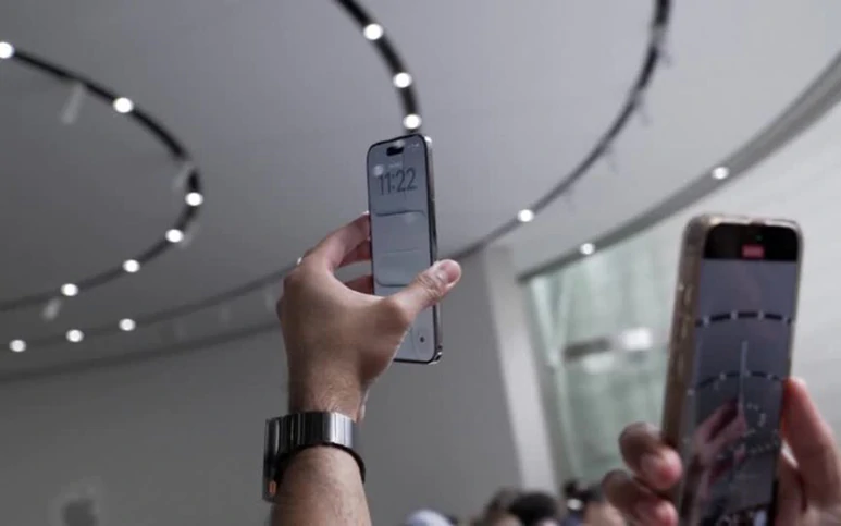 iPhone 18