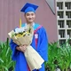 Ước mơ kép của bác sĩ nội trú mang áo blouse trắng cùng màu áo xanh sĩ quan dự bị