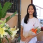 20-10, giới trẻ rủ nhau đến quán chơi... buffet hoa