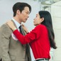 Dynamite Kiss tăng vọt rating, dẫn đầu đường đua rom-com cuối năm