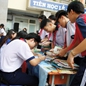 Tủ sách Khăn Quàng Đỏ: Trao một cuốn sách, thắp ngàn ước mơ