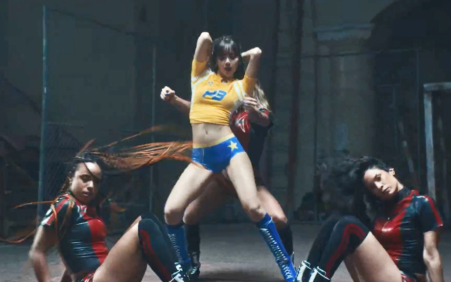 Bài hát cổ vũ World Cup 2026 của Lisa BlackPink